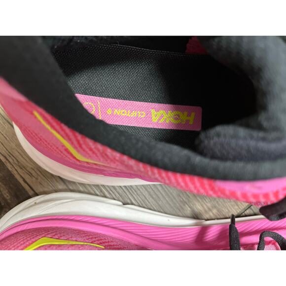 Hoka Clifton 9 Women’s Running Shoes | Size 9.5B | Raspberry Strawberry Pink EUC - Picture 7 of 10